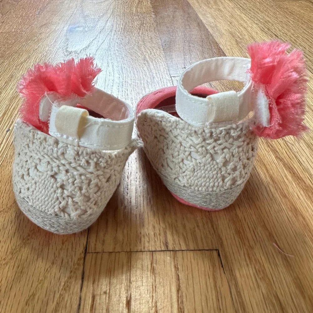 Rising Star Pink Floral Baby Walker Shoes size 6-9 months